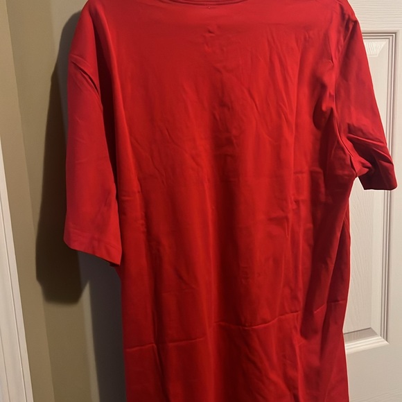 Nike Tee - Picture 2 of 2